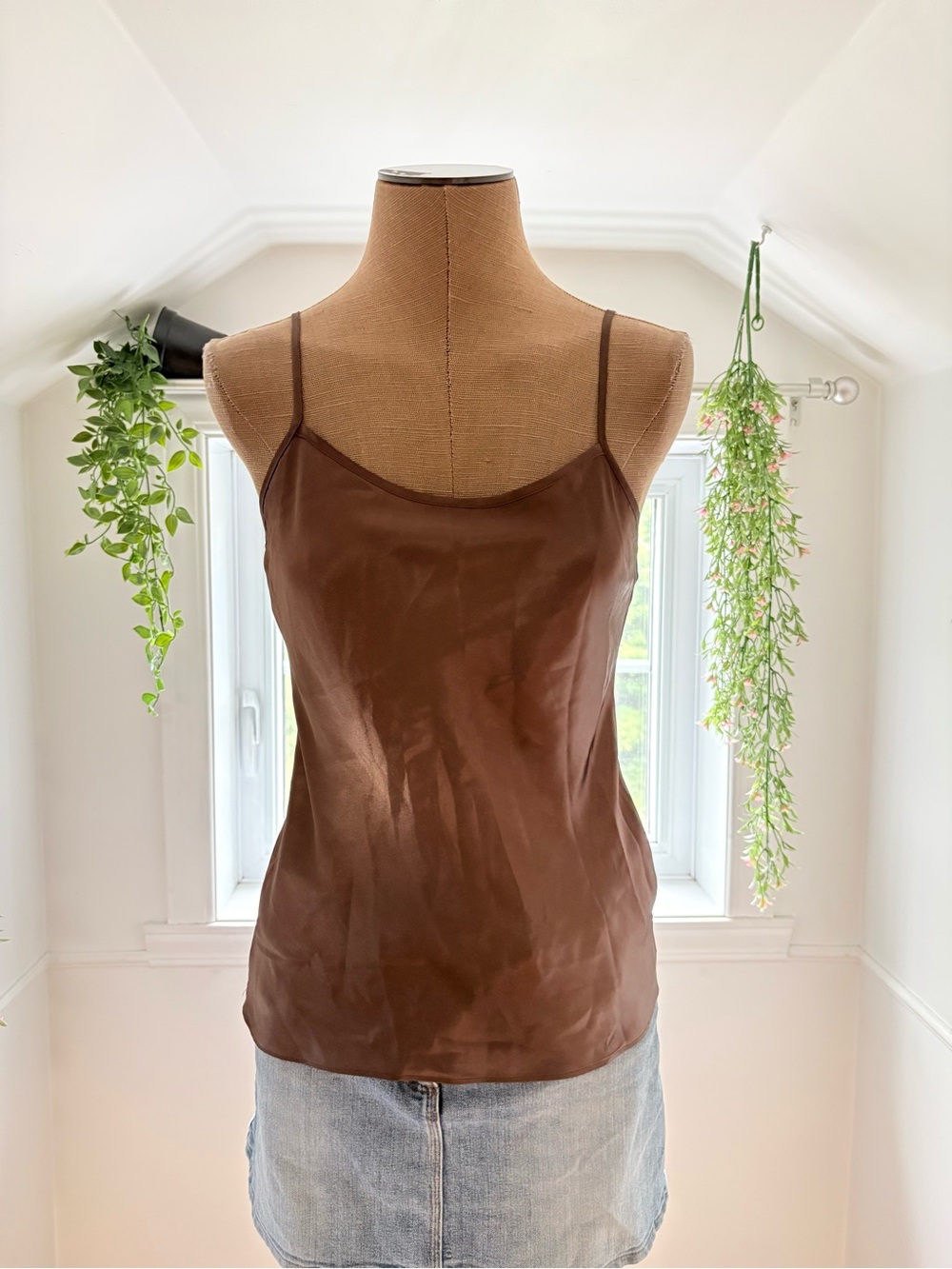 La Vie En Rose Brown Lace-Up Satin Cami - Picture 3 of 4